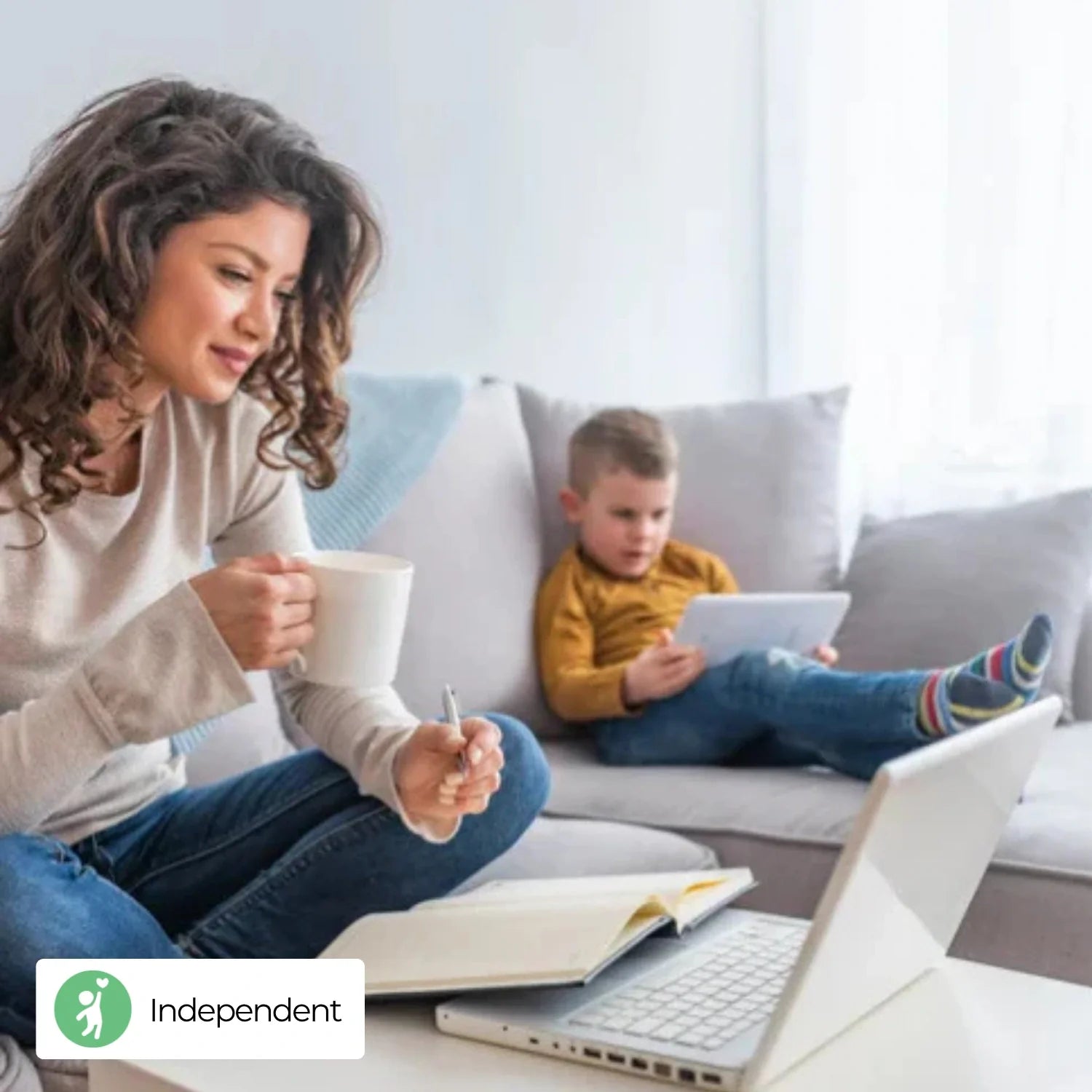 Independent Play for Kids: Benefits, Tips, and the Best Toys to Support It