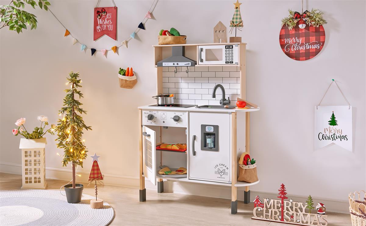 How to build a children's kitchen for your little one - Tiny Land INC