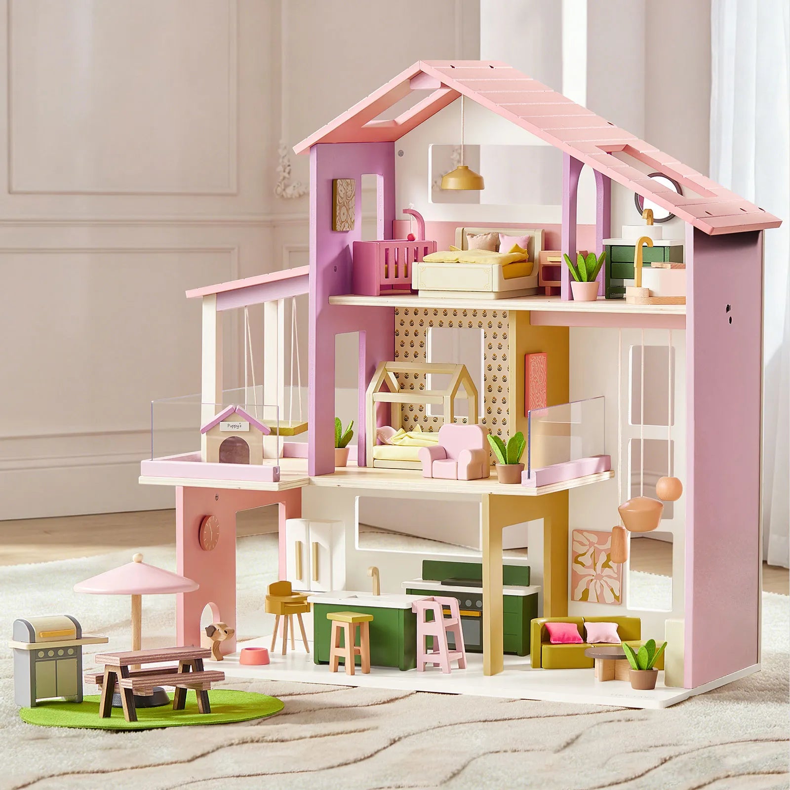What Are the Best Dollhouse Accessories for Kids?