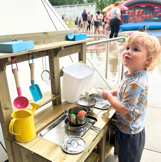 Tiny Land Brings Hands-On Outdoor Play to Akron Art Museum’s Summer Family Day