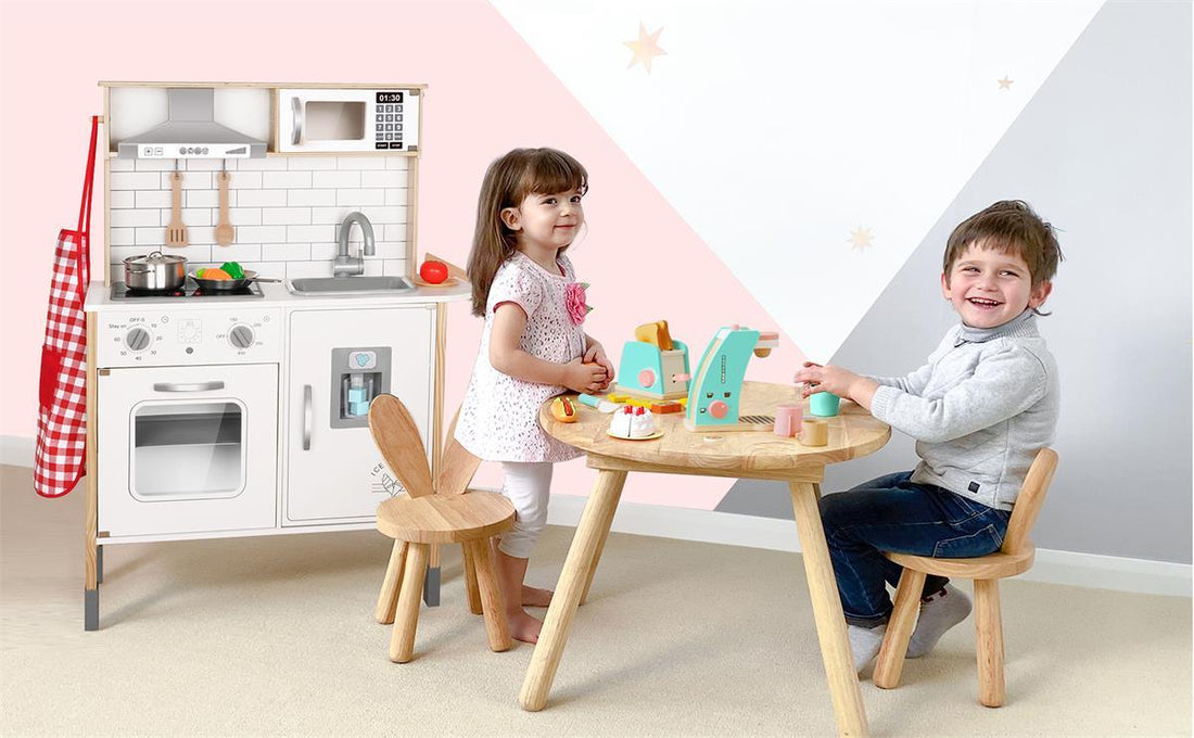 What are Montessori toys?