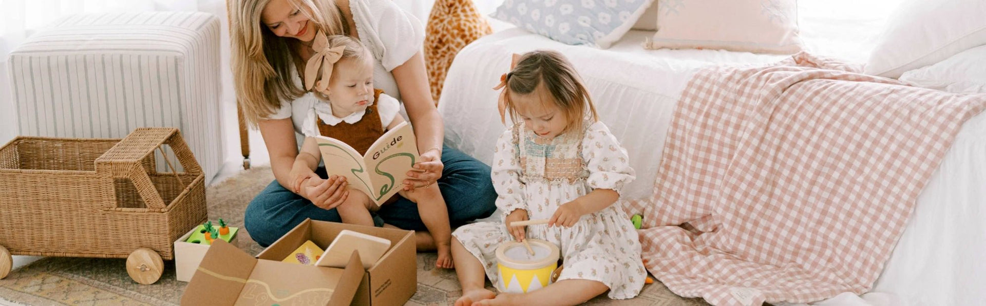 Montessori - Tiny Land INC