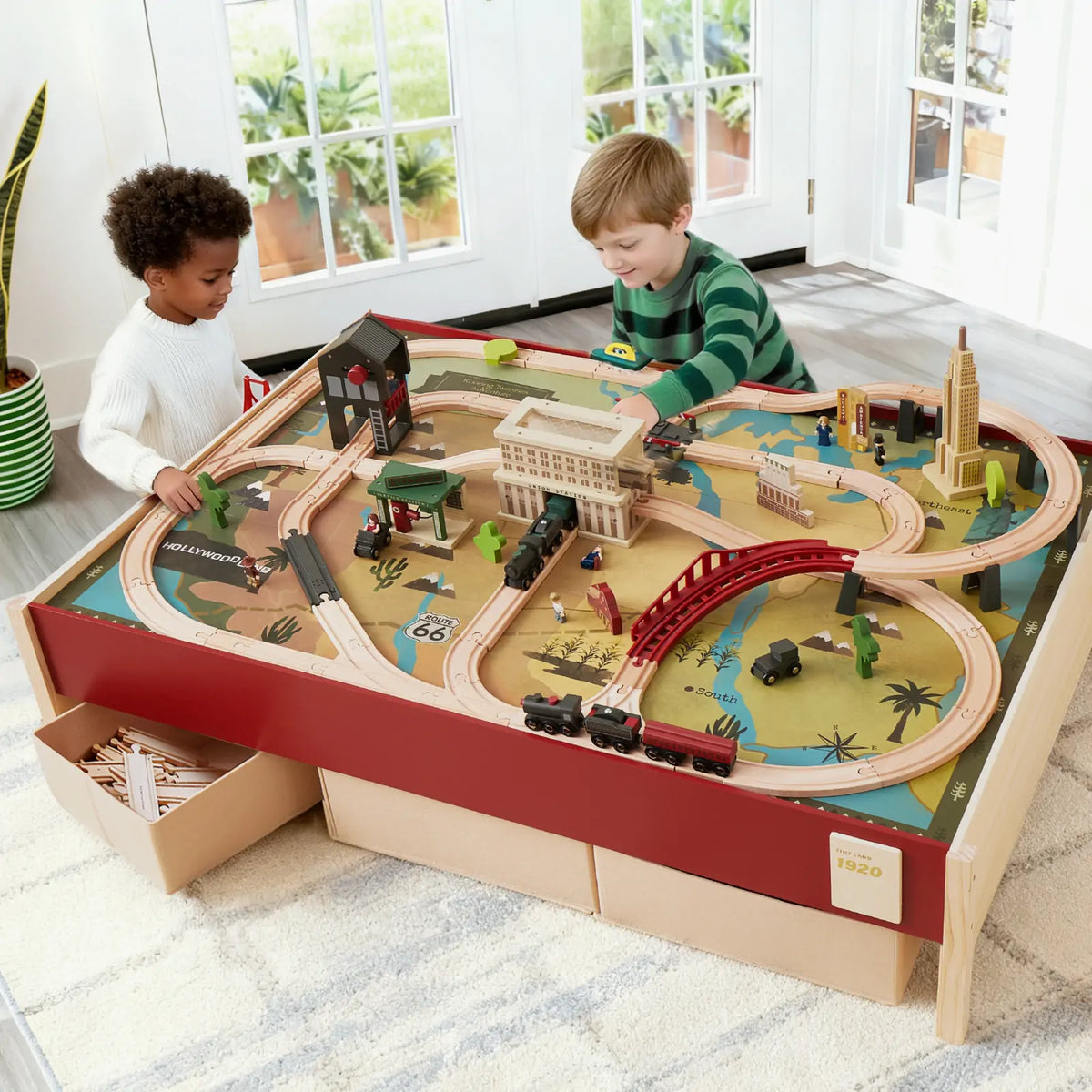 Tiny Land® 1920 Railway Adventure Train Table
