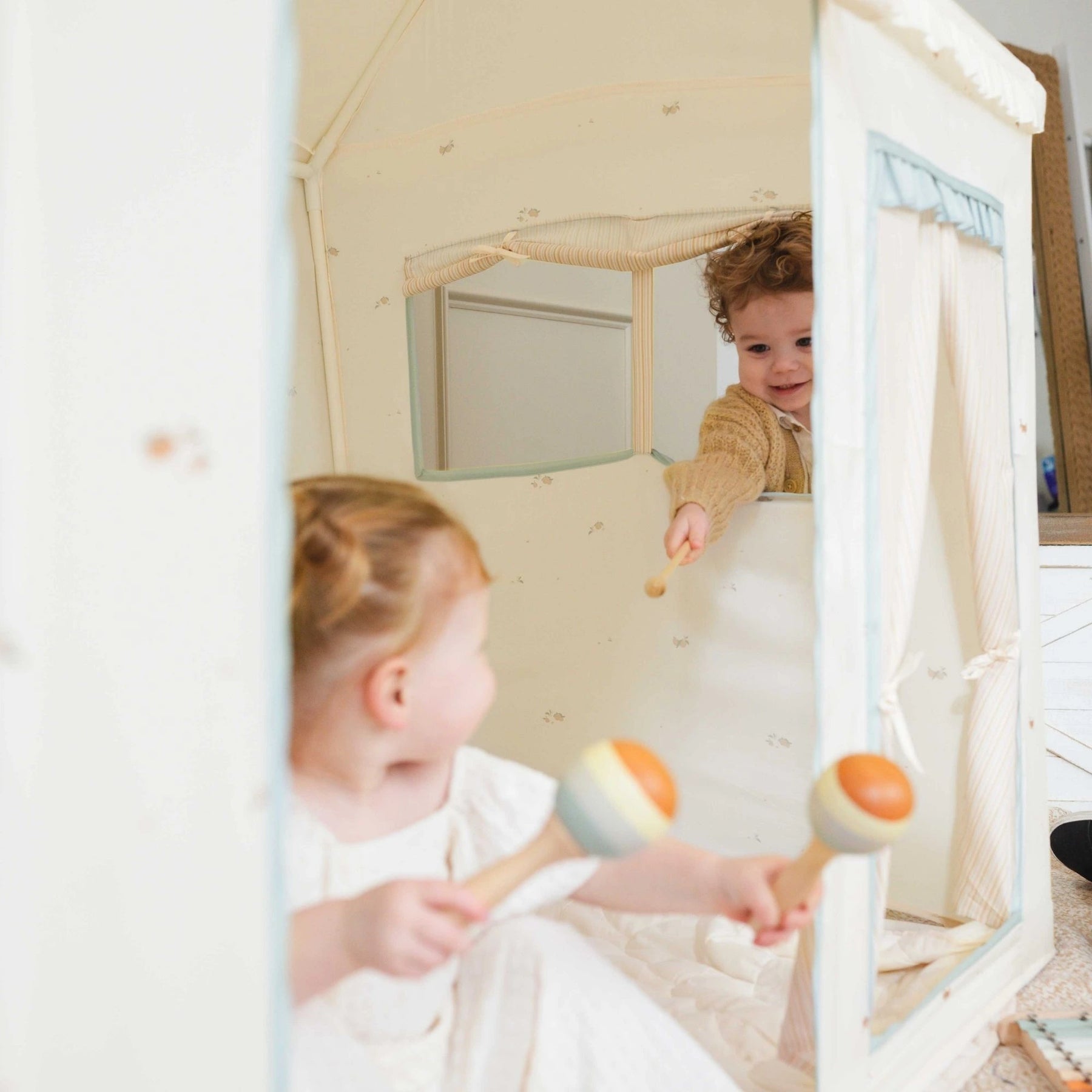 Tiny Land® Sweet Citrus Kid's Play Tent - Creamy white/blue - Tiny Land INC
